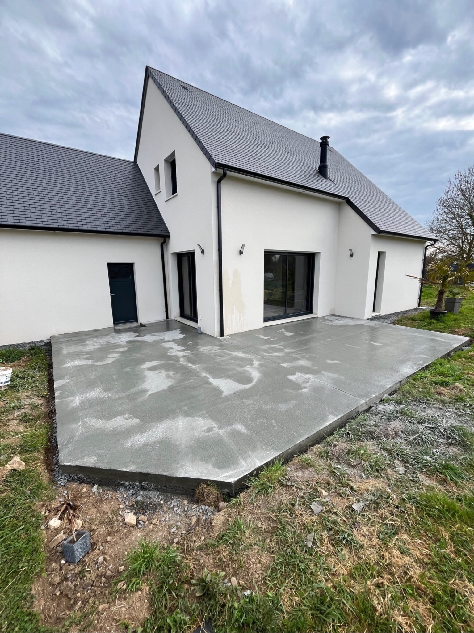 Création d’une terrasse béton à Caen