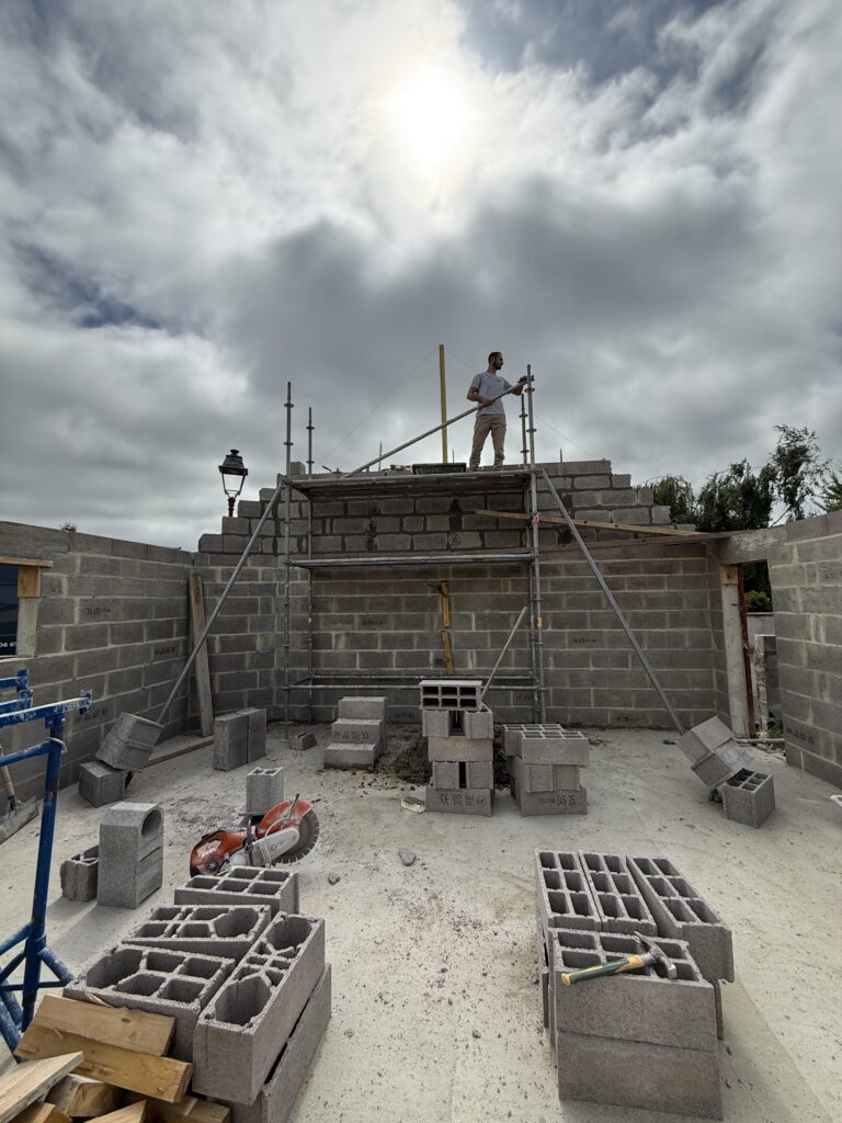 Construction d’extension de maison à Falaise : budget et guide